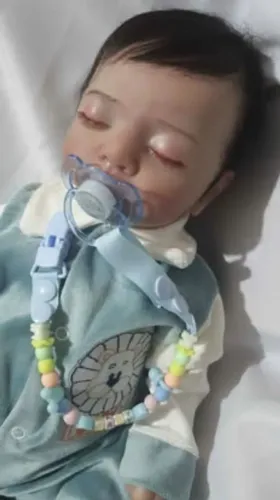 Bebê Reborn menino corpo de silicone