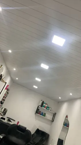 Forro pvc e divisórias de eucatex 
