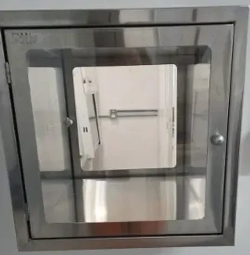  Pass Through Sala Limpa  medida 50x50X50 - material inox