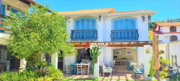 Pousada com 10 Quartos à venda, 577 m² por R$ 10.000.000 - Camboinhas - Niterói/RJ