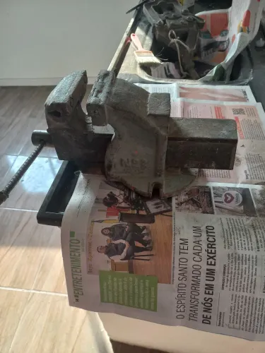 Vendo torno de bancada número 3