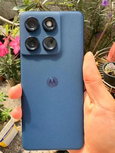MOTOROLA EDGE 60