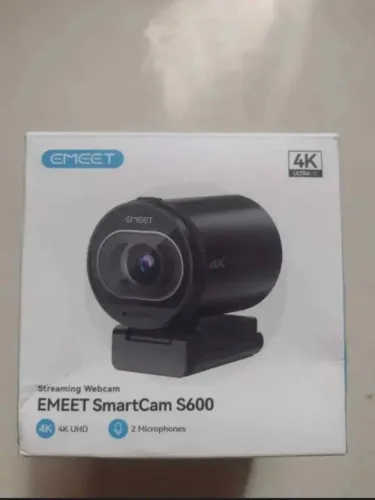 Webcam Emeet s600 estado de nova