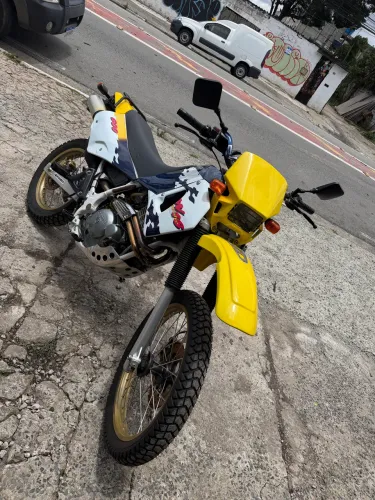 Cagiva ano 98  600 cc super conservada 