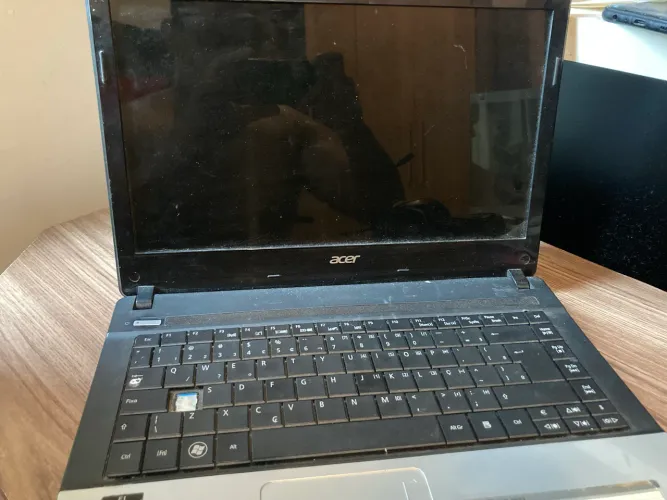 Notebook Acer E1 aspire