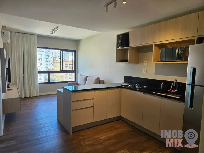 Apartamento, 1 quarto, suíte, mobiliado com eletrodomésticos, churrasqueira, infra complet