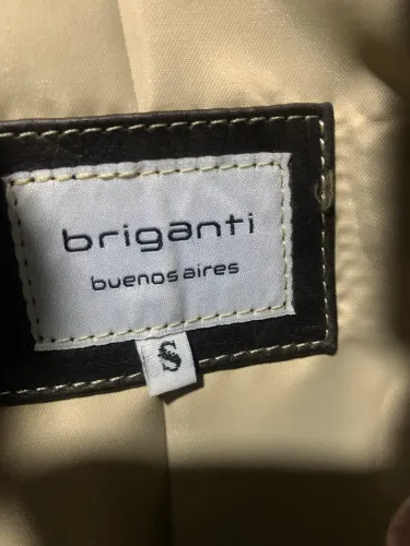 Vendo Jaqueta de Couro Marrom 