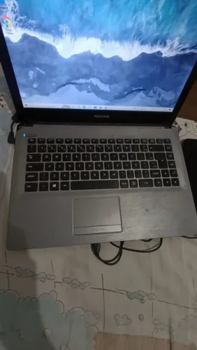 Notebook Positivo - 4GB RAM / 128GB