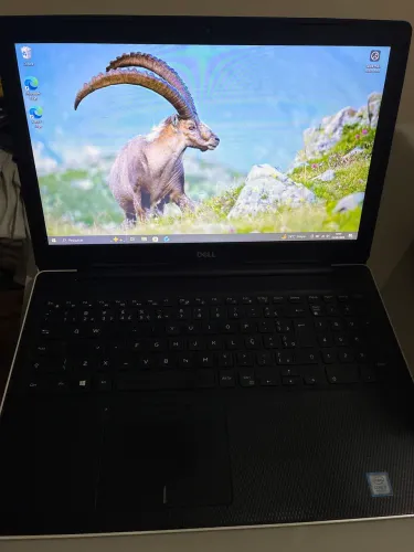 Notebook DELL Inspiron 15 3583