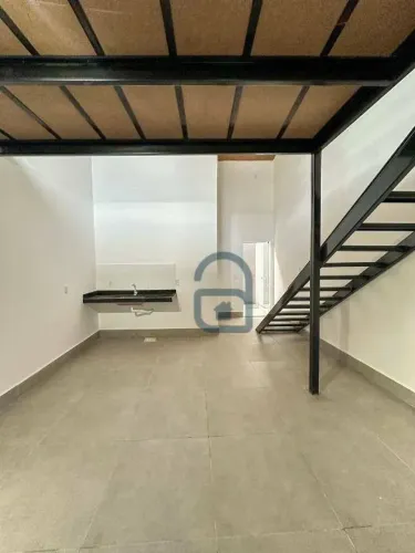 Loft Moderno com Sacada Panorâmica e 1 Vaga de Garagem