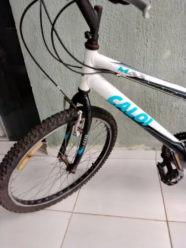 Bicicleta Caloi aro 24