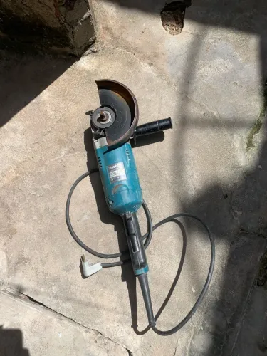 LIXADEIRA PROFISSIONAL BOSCH