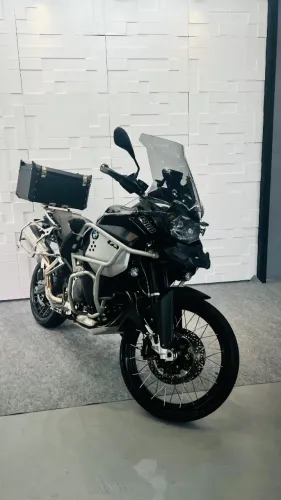 BMW F900 GS Adventure Plus - Impecávelo