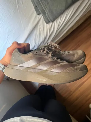 Adizero Evo SL novo