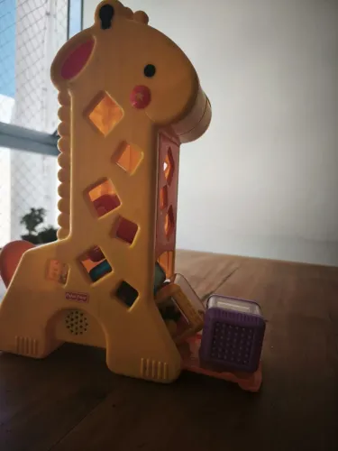 Girafa Fisher Price