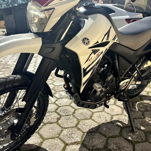 Se você procura uma moto de procedência, achou!