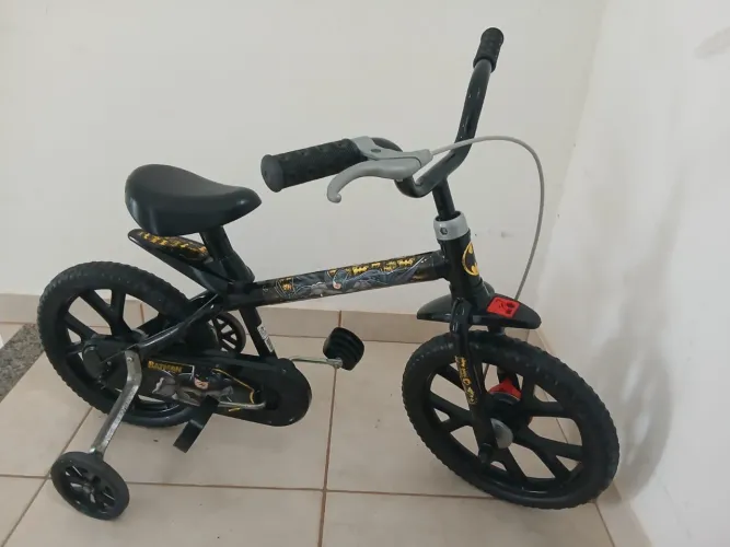 Bicicleta infantil Batman aro 14