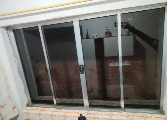 Janela de vidro cozinha 1,00 x 1,50