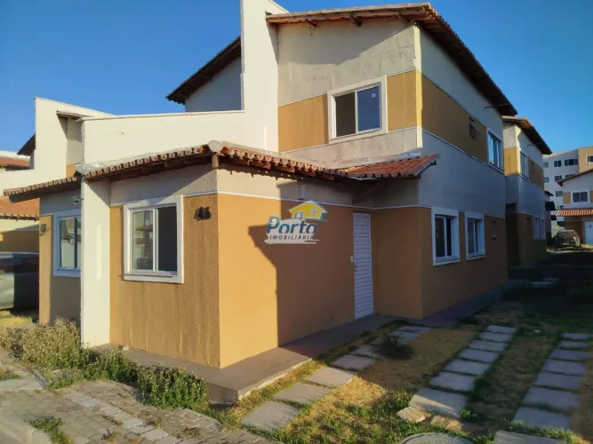 Casa de Condomínio Reserva alvorada com piscina 3 quartos 2 andares area de lazer para Loc