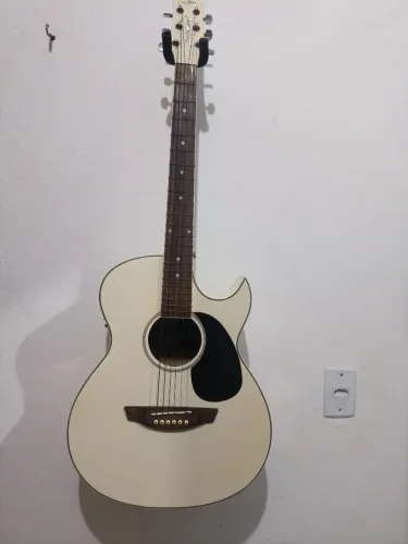 Violão Steinberg branco lindo elétrico com afinador