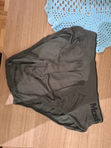 Cueca slip diversas usada