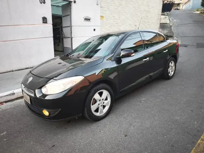 Renault Fluence Sed. Dynamique 2.0 16V Flex Aut. 2013