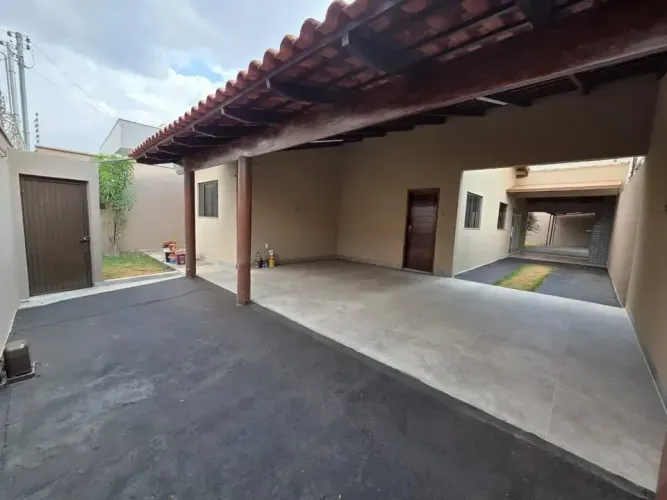 Casa à Venda no Parque Brasília, Anápolis/GO - OPORTUNIDADE