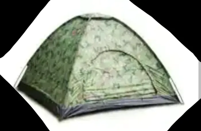 Barraca camping camuflada 6 lugares sem uso no centro de São Gonçalo