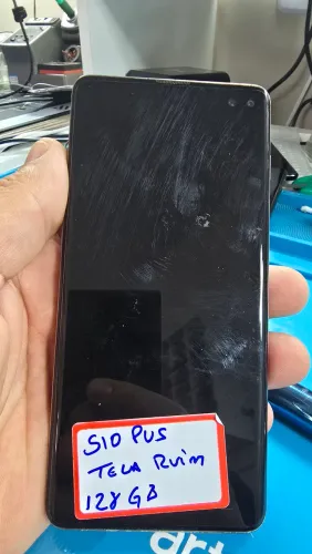 Samsung S10+