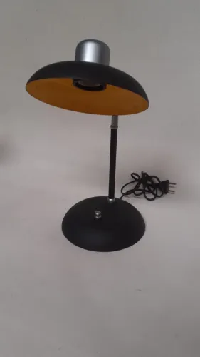 Luminária de mesa