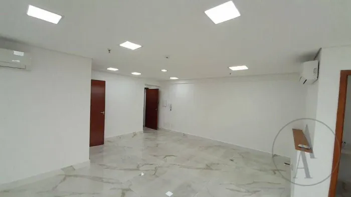 Sala para alugar no Parque Campolim - Votorantim/SP