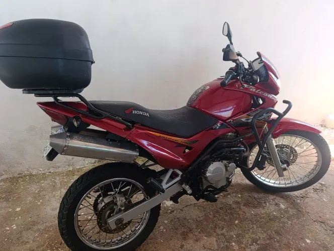 Falcon vendo ou troco com volta pra m 