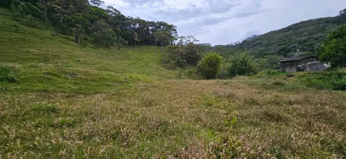 Belo Sitio em Águas Mornas - SC