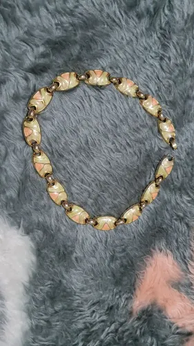 Colar Corrente dourada elegante feminina vintage