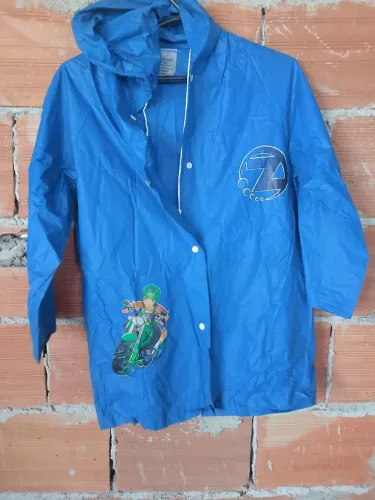 2 capas de chuva infantil menina e menino rosa e azul Tam 5 a 8 anos