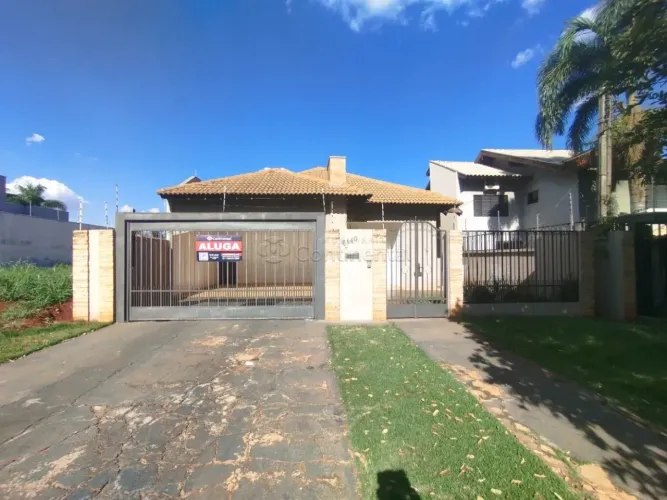 Casa Residencial para Locação em Dourados-MS