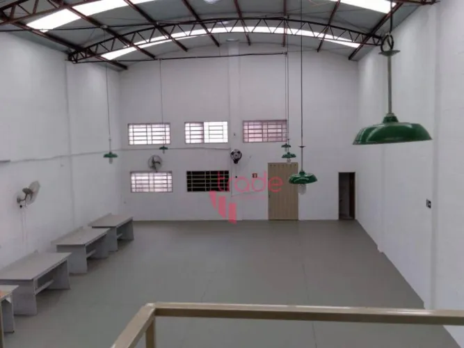 Galpão Comercial para Alugar no Bairro Residencial e Comercial Palmares em Ribeirão Preto