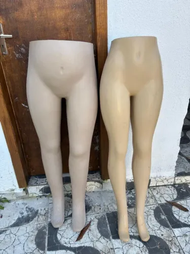 Lote de manequins e bustos