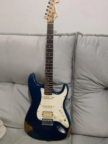 Vendo guitarra ?