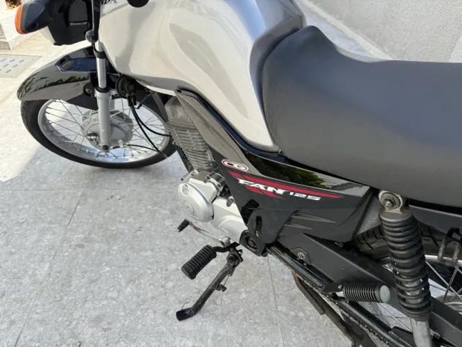 HONDA CG 125 FAN KS 2015