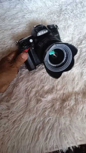 VENDO NIKON D7000 EM OTIMO ESTADO