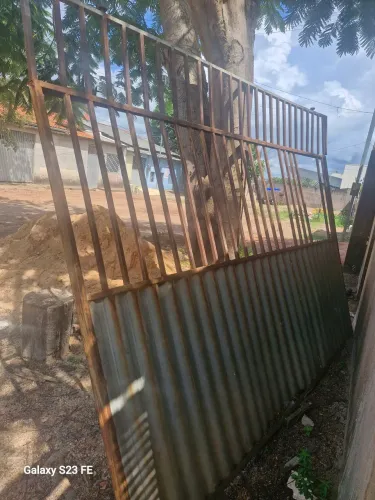 Portao de ferro