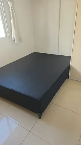 base casal preta em suede
