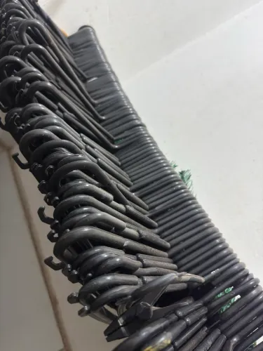 Cabides de plástico