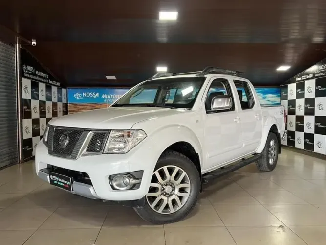 Nissan Frontier SL CD 4X4 2.5tb Diesel AUT 2013