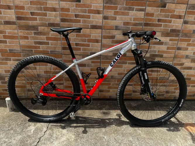 Bicicleta Caloi elite tamanho 17