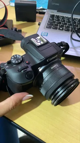 Câmera fotográfica R100 + monitor 