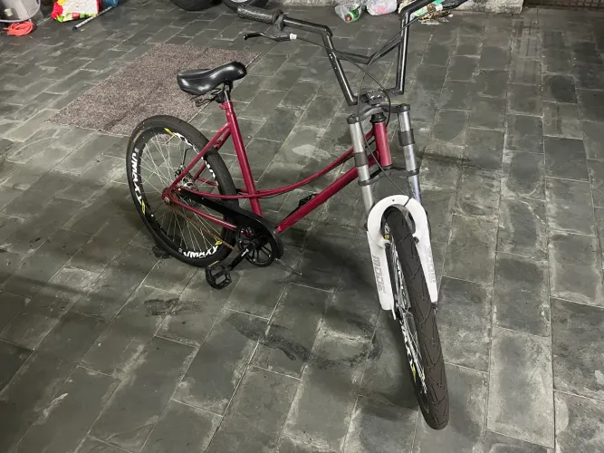 Vendo CECI Aro 26?