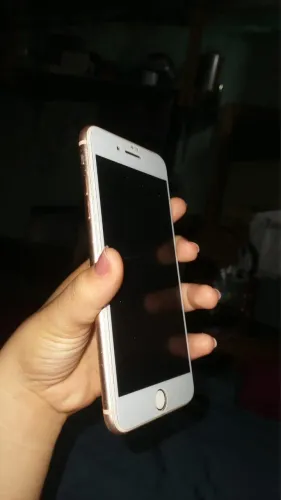 celular iPhone 8 plus