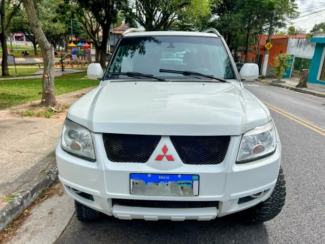 Mitsubishi Pajero TR4 2.0/ 2.0 Flex 16V 4X4 Aut. 2014